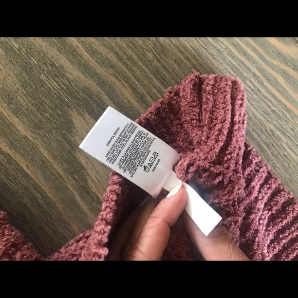 🔥Express Chunky Cozy Cable Knit Sweater🔥 - Picture 5 of 6
